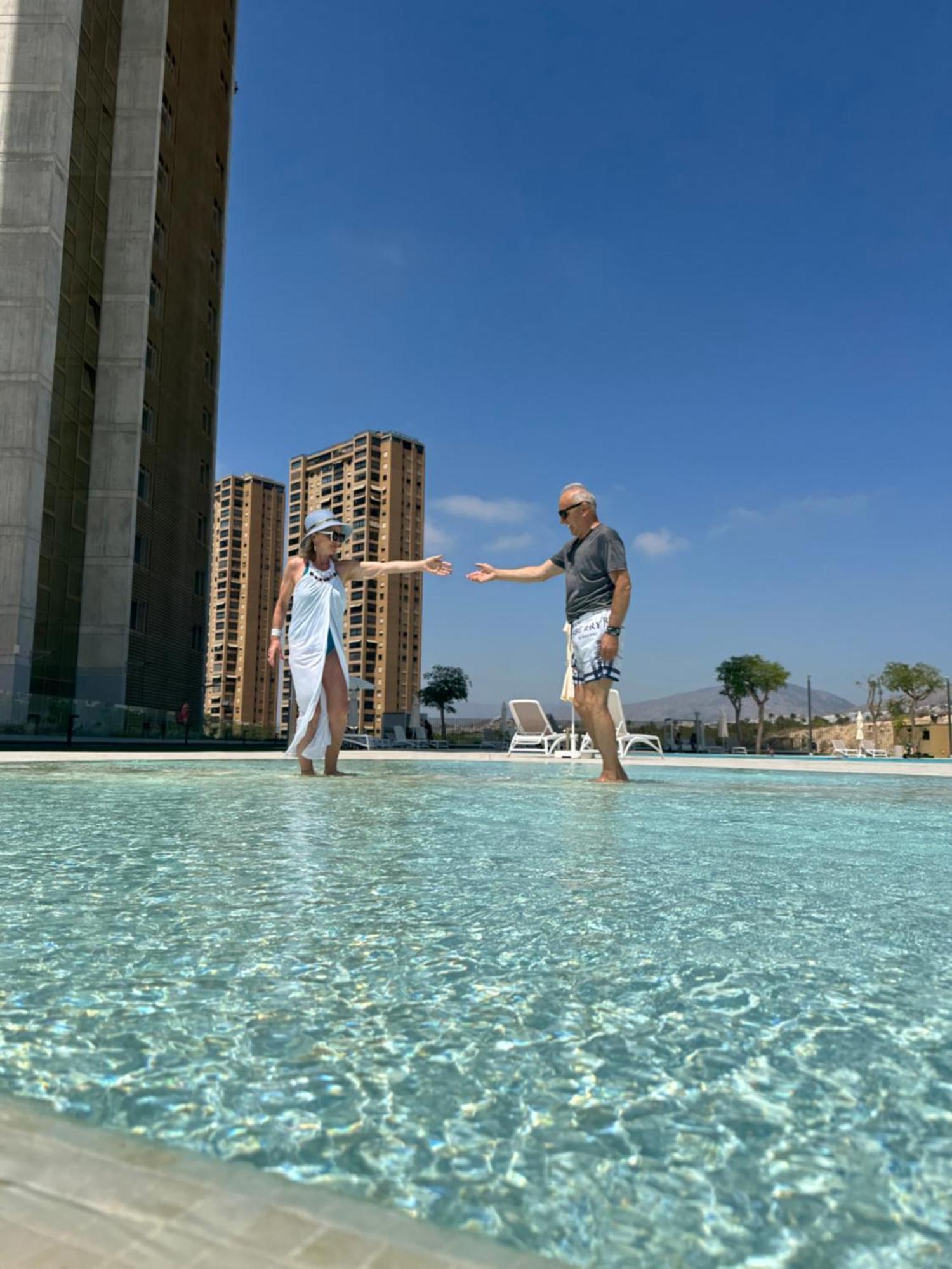 Intempo Sky Luxury Apartment 26 Floor Seaview Benidorm Eksteriør billede