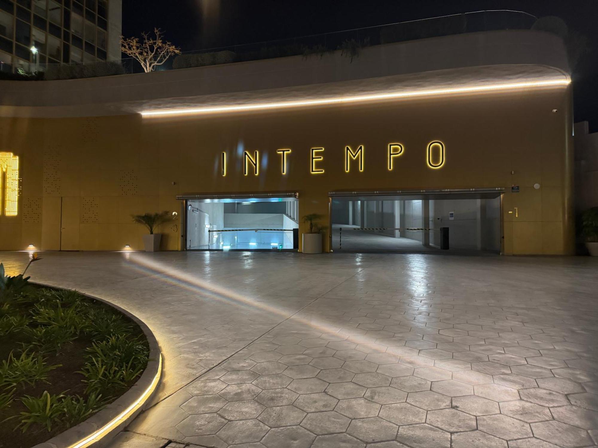 Intempo Sky Luxury Apartment 26 Floor Seaview Benidorm Eksteriør billede